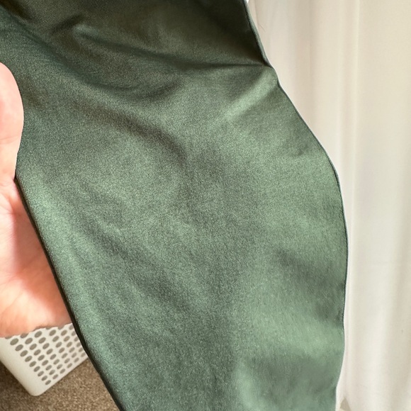 BLANQI Everyday Seamless Green Leggings New Without Tags Size Large - Picture 3 of 6